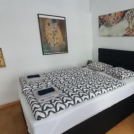 Msq Diana Vienna - 10 Min From City Center - Free Coffee And Tea - High Speed Internet Εξωτερικό φωτογραφία